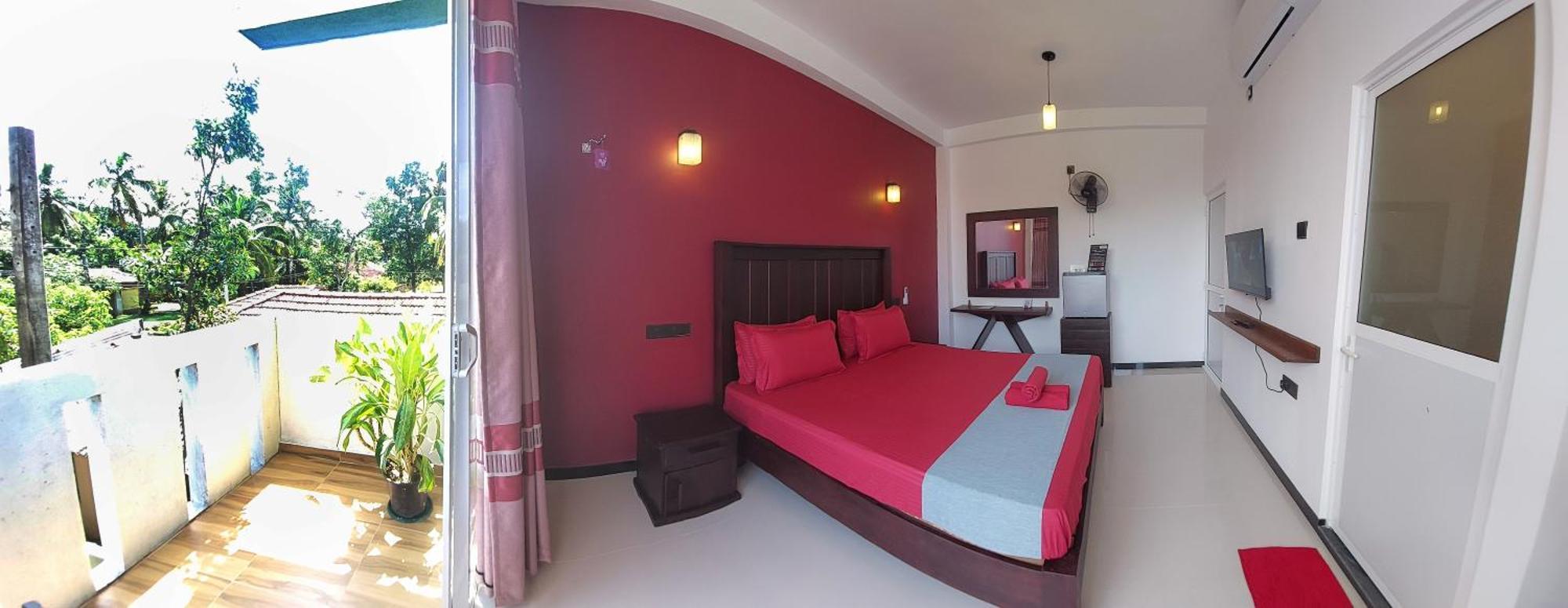 Chen Villa - Near Airport Негомбо Экстерьер фото