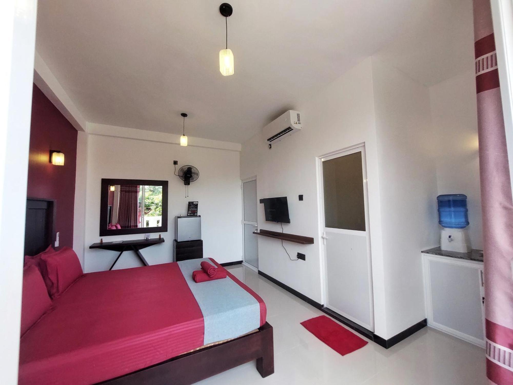 Chen Villa - Near Airport Негомбо Экстерьер фото