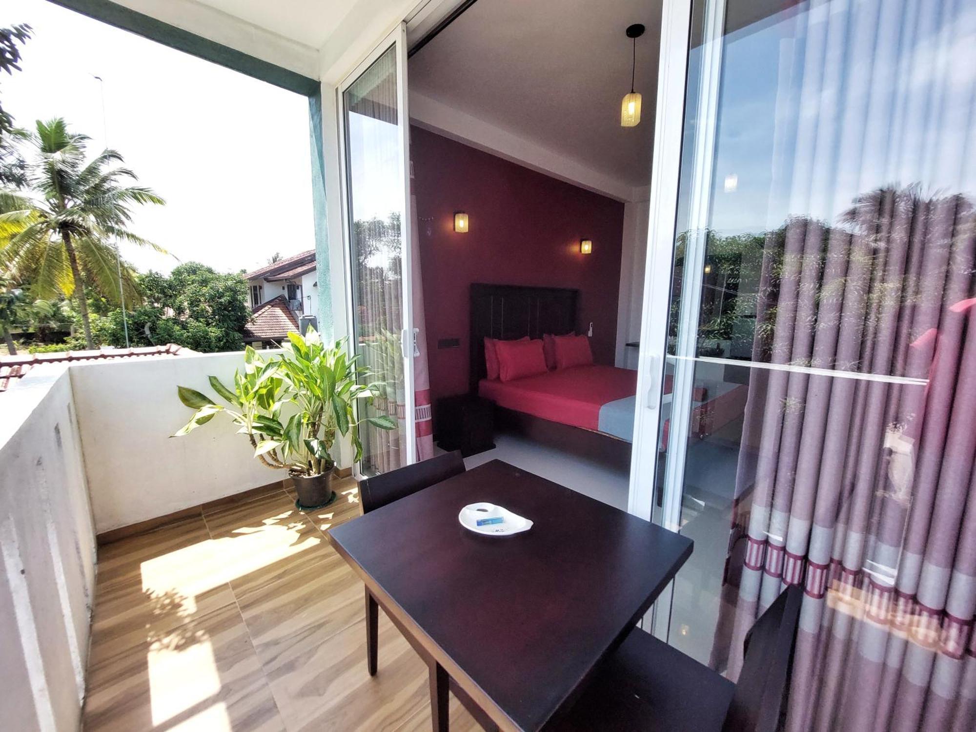 Chen Villa - Near Airport Негомбо Экстерьер фото