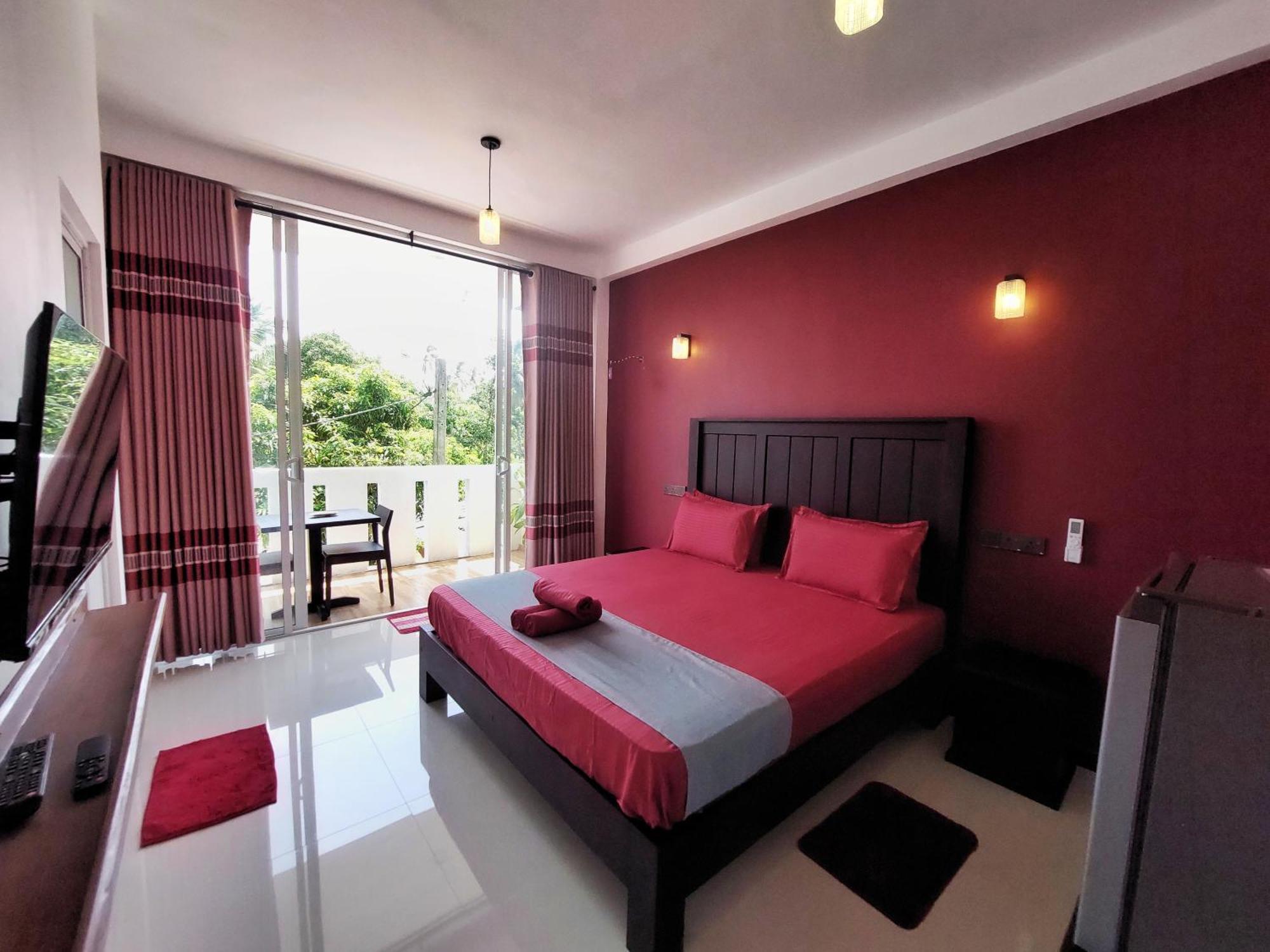 Chen Villa - Near Airport Негомбо Экстерьер фото
