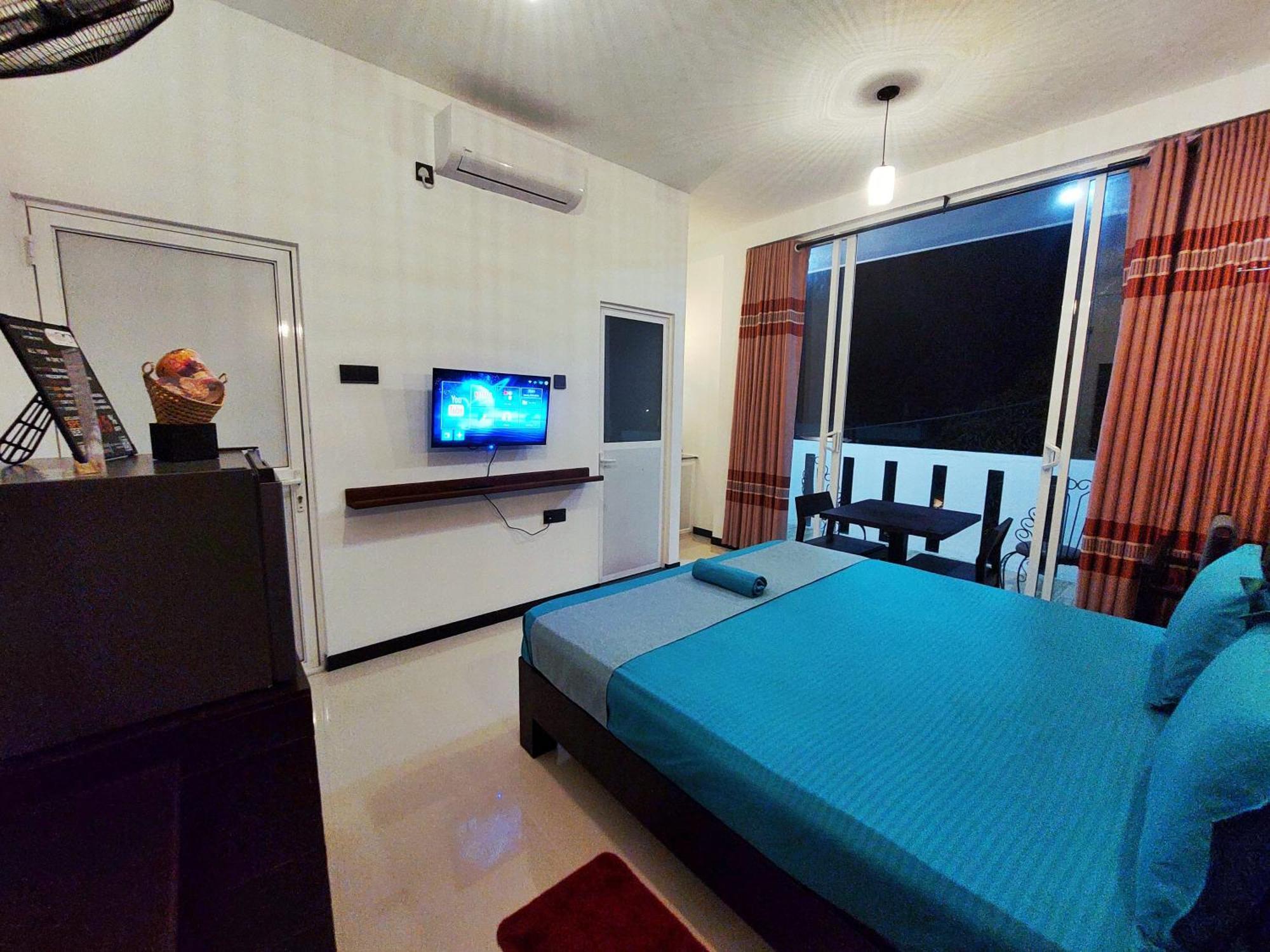 Chen Villa - Near Airport Негомбо Экстерьер фото